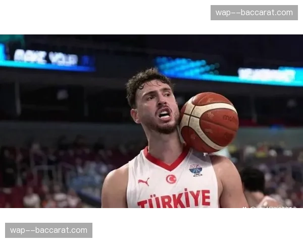 申京伤愈复出后状态不稳 火箭内线防守效率出现明显下滑